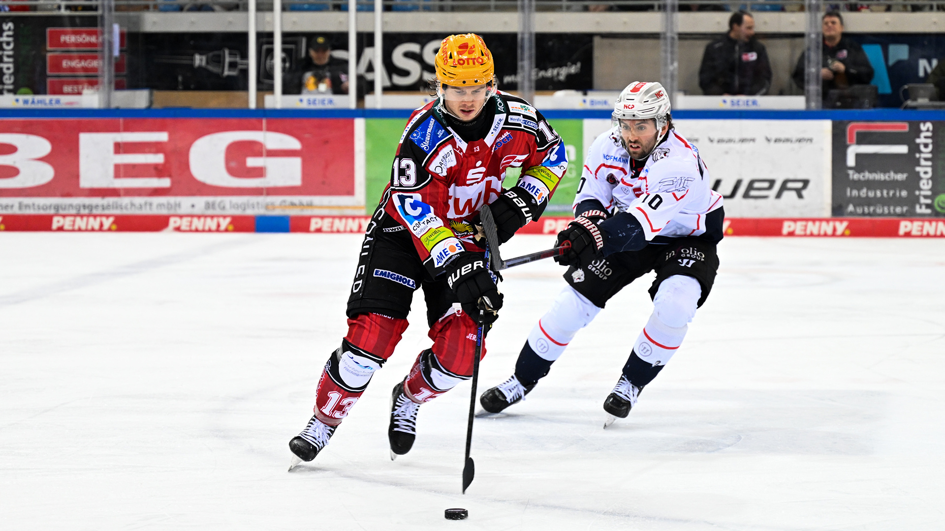 Pinguins Bremerhaven gg. Nürnberg Ice Tigers